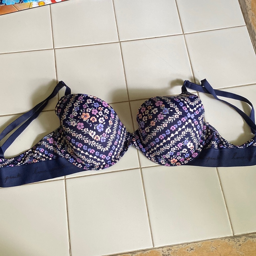 PINK, 36C, navy with floral details